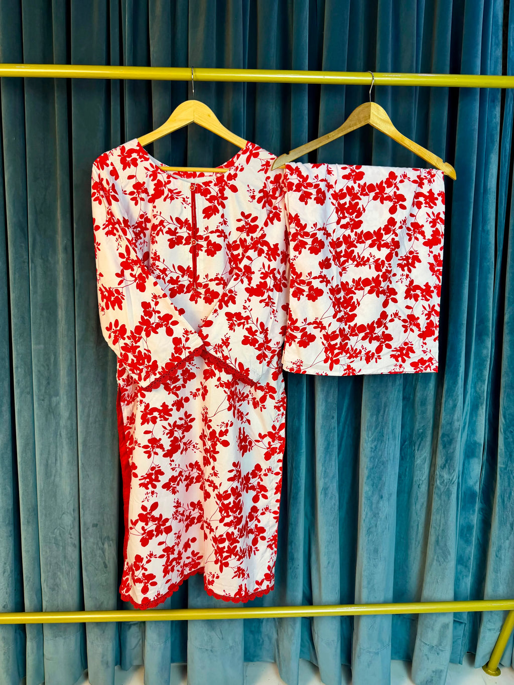 Red White 2PC Casual set